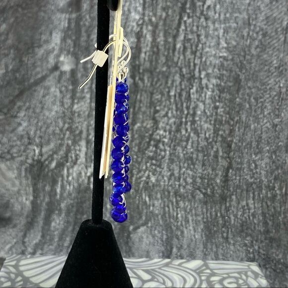 Dillard’s Beaded Drop Dangle Earrings Teardrop Blue Silver NWT - Picture 3 of 8